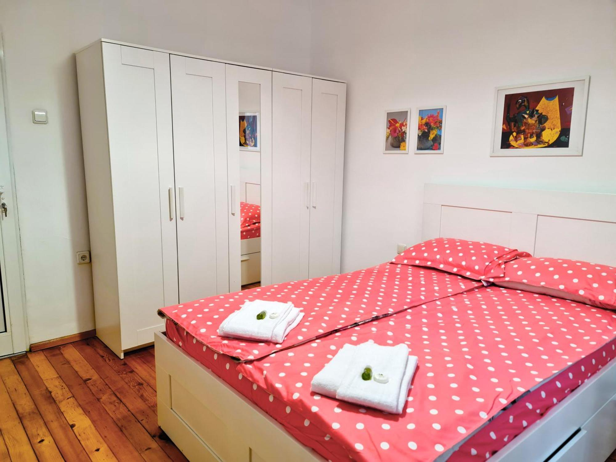 Center Sofialuxrentals Vasil Levski Апартамент София