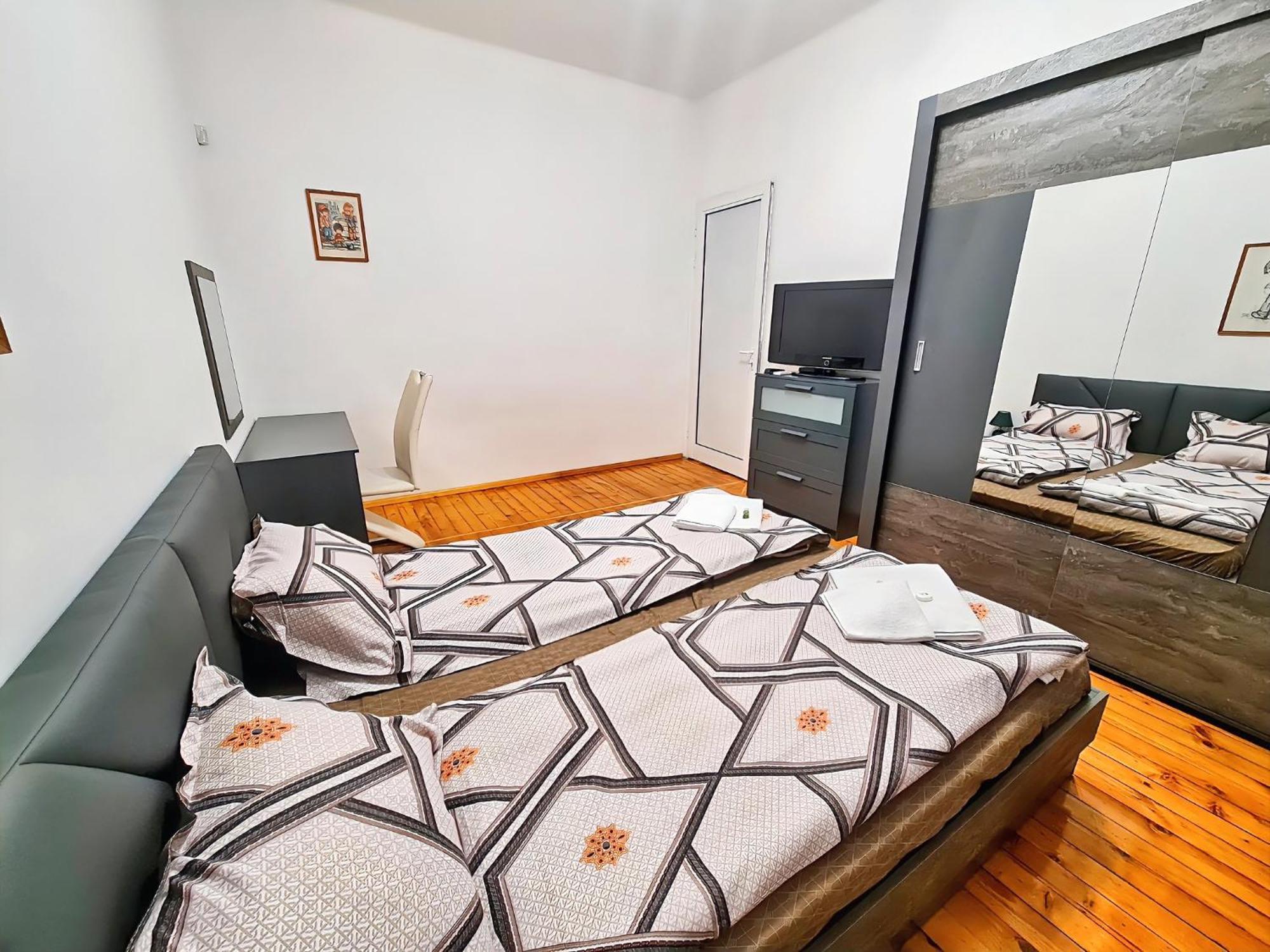 Center Sofialuxrentals Vasil Levski Апартамент София